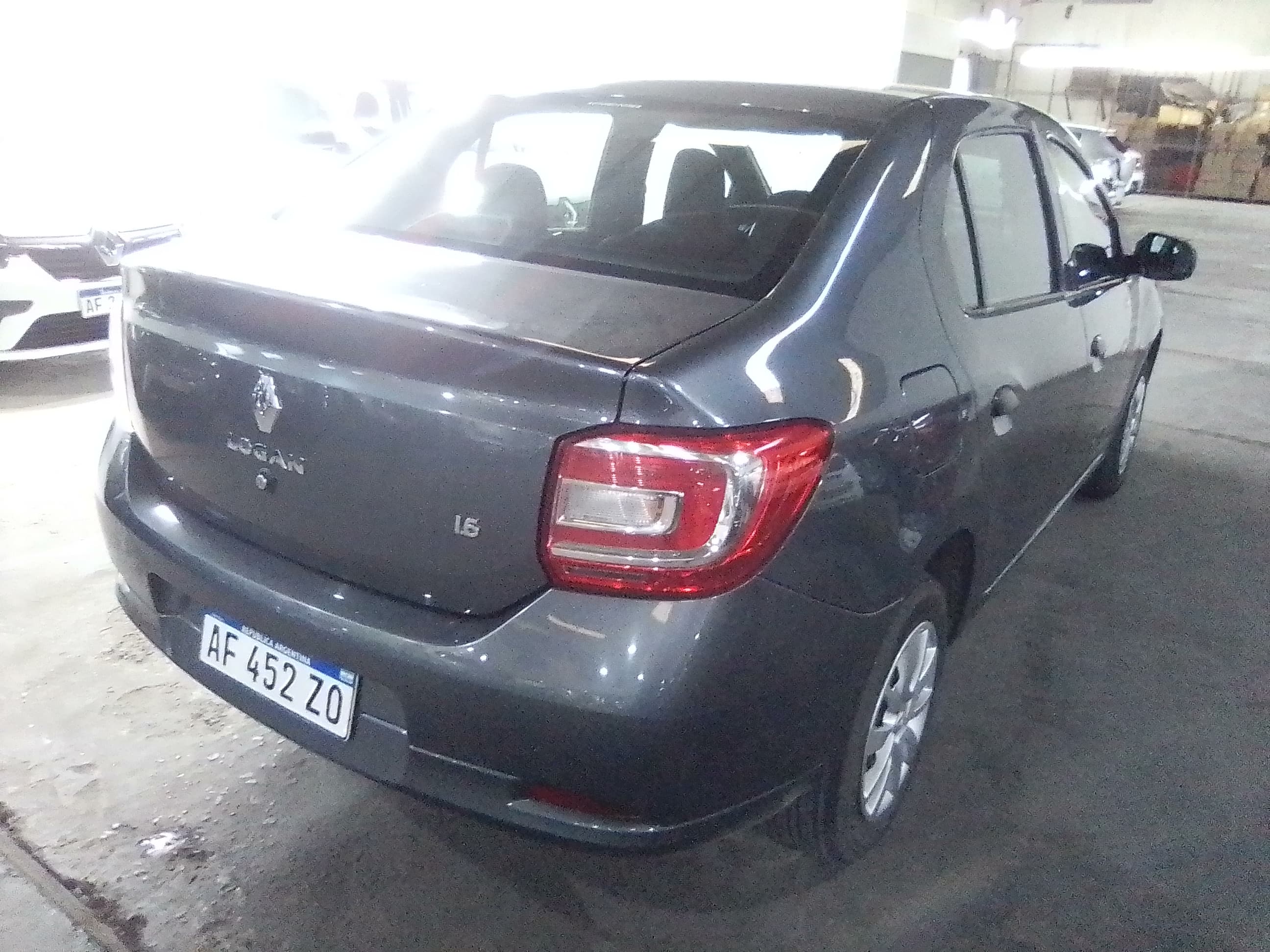 Renault Logan - imagen 1