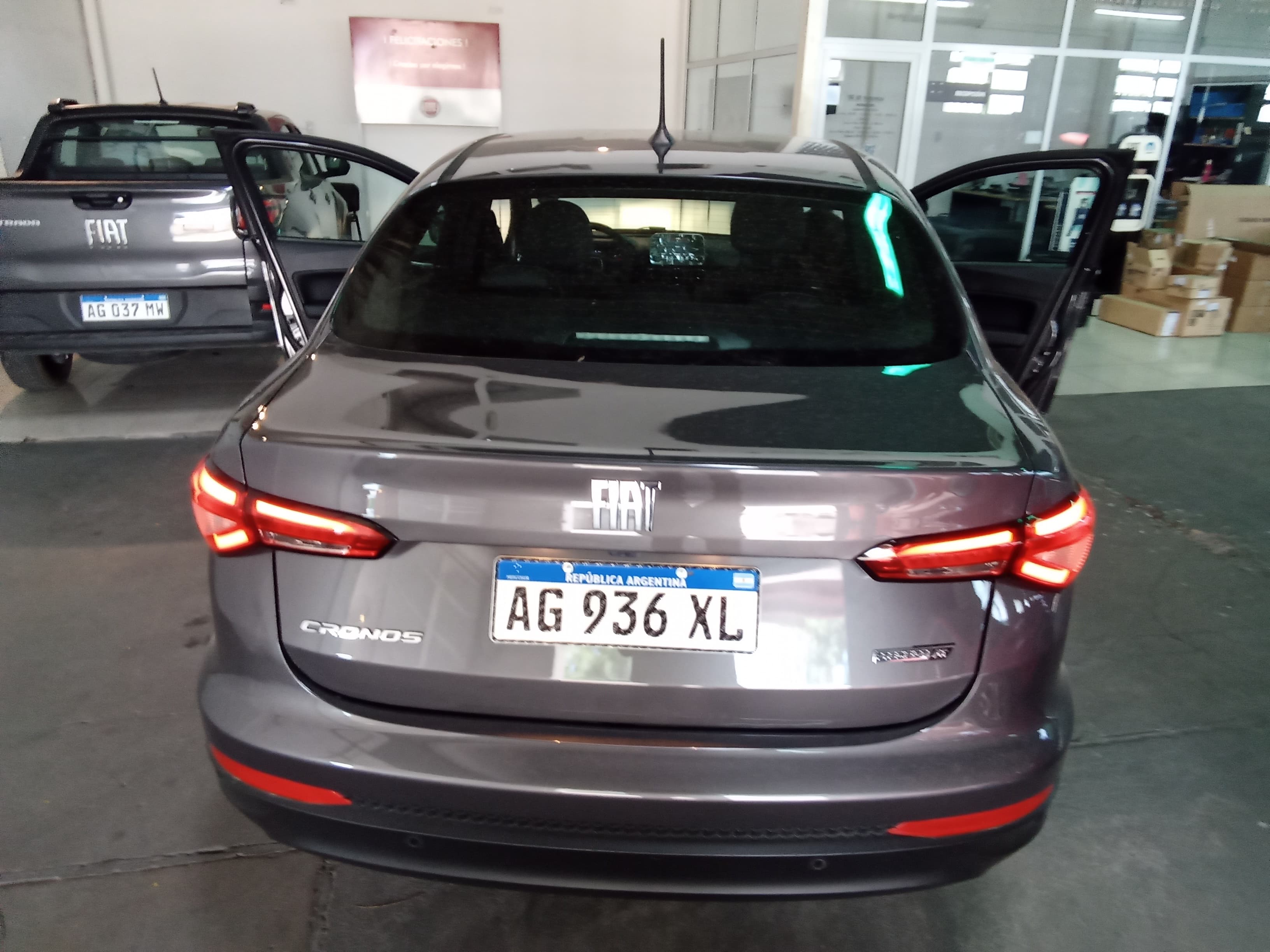 Fiat Cronos - imagen 1