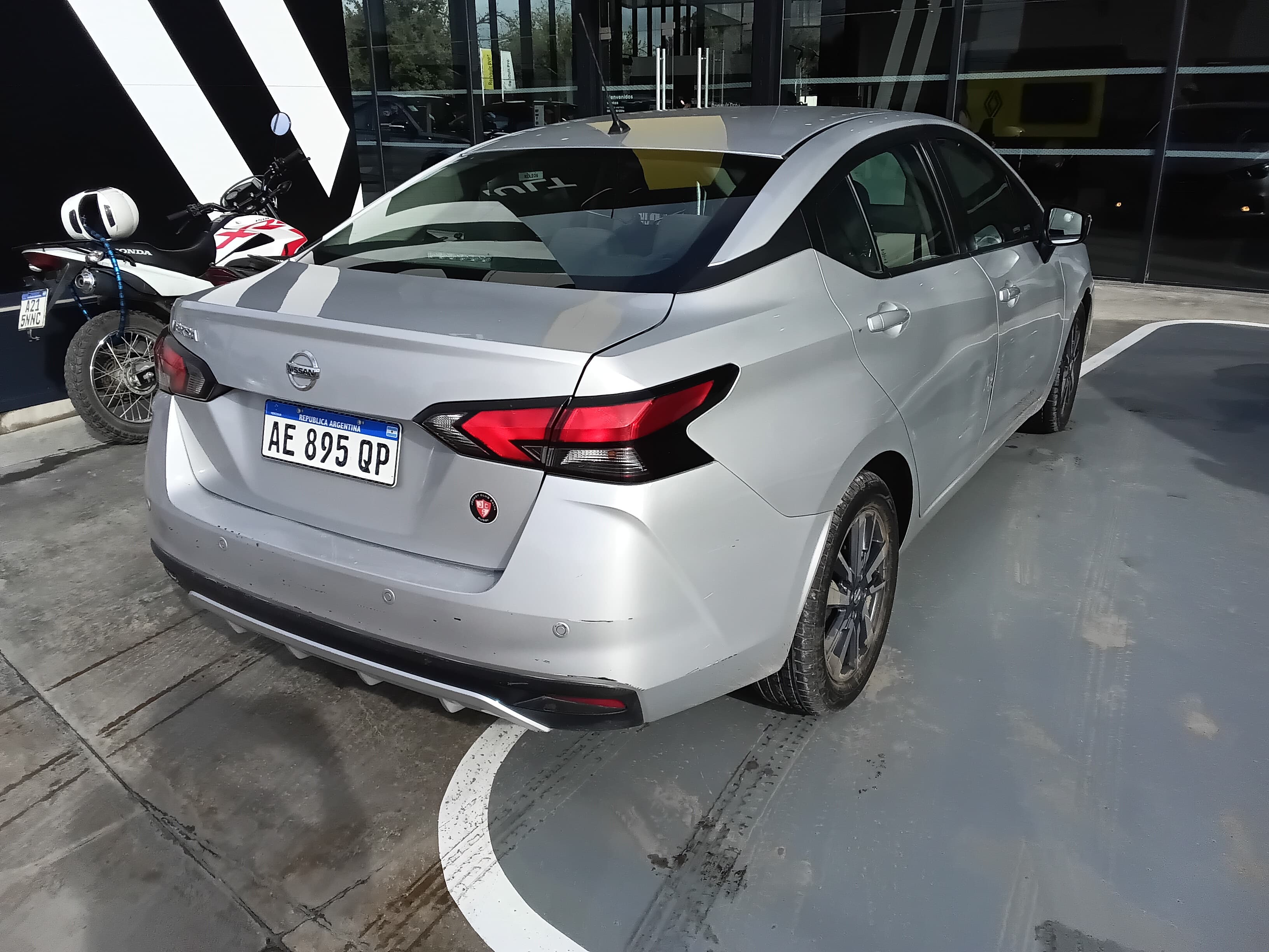 Nissan Versa 2021