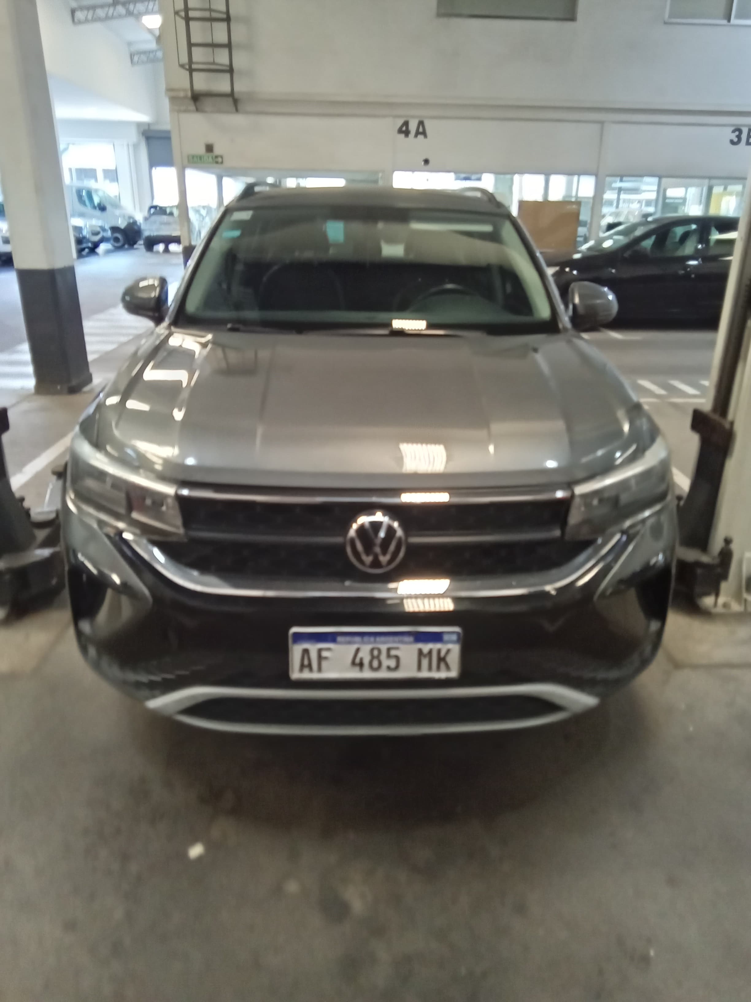 Volkswagen Taos - imagen 1