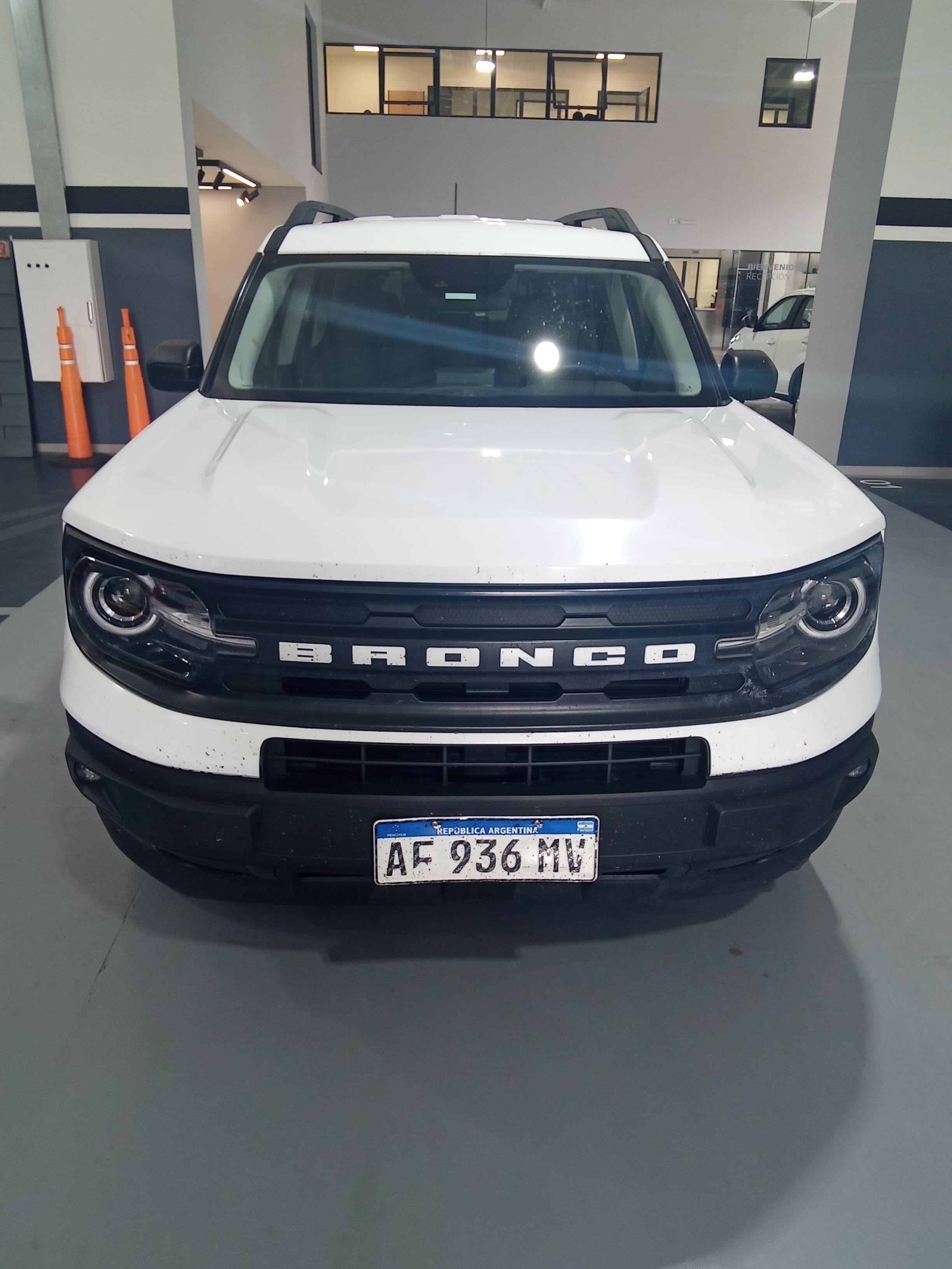 Ford Bronco - imagen 1
