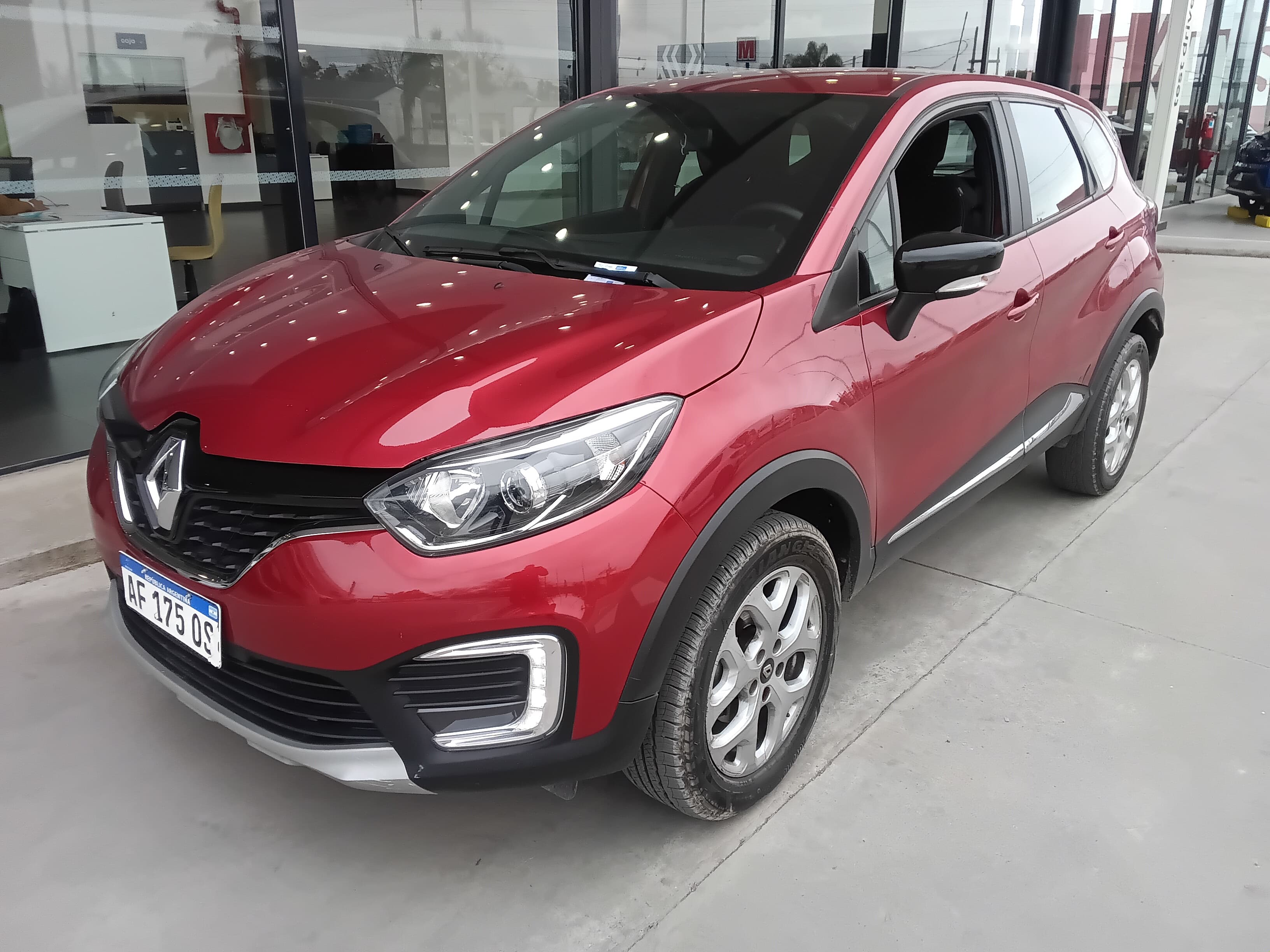 Renault Captur - imagen 1